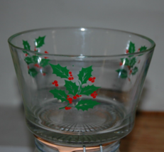 Clear Glass Holly Berry Leaf Bowl Serving Dish Holiday Christmas 7 Inch Festive - £20.03 GBP