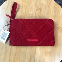 NWT Vera Bradley Wallet RFID Grab &amp; Go Wristlet Red Quilted $64 - £19.89 GBP