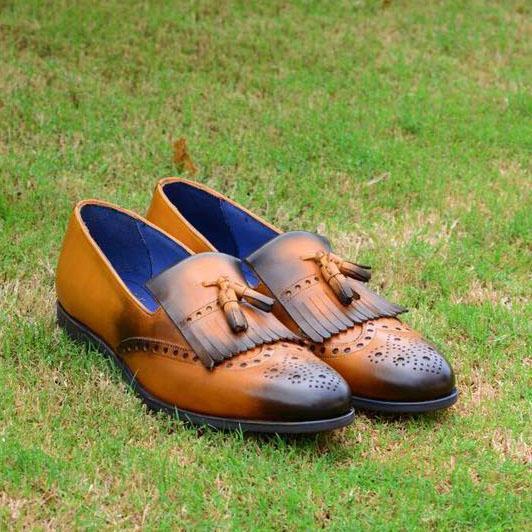 Handmade Tassel Brogue Wingtip Men's Loafer Shoes Two Tone Leather Casual Shoes
