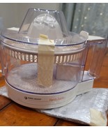 Black &amp; Decker Handy Citrus Juicer HJ28 Self Reversing 28 oz Tested - $51.11 CAD
