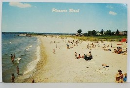 Waterford CT Peasure Beach Scene  Postcard N7 - £4.67 GBP