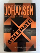 Stalemate; An Eve Duncan Forensics Thriller Iris Johansen, hardcover - £2.17 GBP