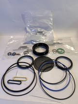 Transtec PE-8898 M100 Complete Master Gear Seal Kit OEM# 5545531 W/O Sna... - $91.00