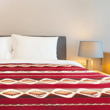 Extra Large Soft &amp; Warm Alpaca Wool Blanket 79x91&quot; Geometric Pattern Red - £118.66 GBP