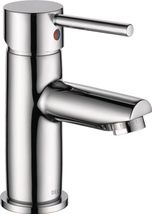 Delta 559LF-PP Modern Bathroom Sink Faucet, Drain Assembly - Chrome - £38.23 GBP