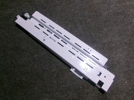 DA97-12695A SAMSUNG FREEZER DOOR RAIL ASSEMBLY LEFT SIDE - $934.09 MXN