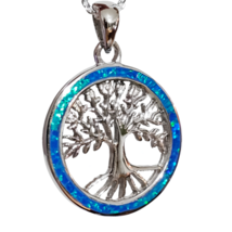 Collana con ciondolo albero della vita con opale blu, catena in argento... - £39.48 GBP