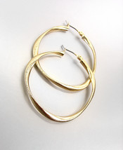 FABULOUS Urban Anthropologie Burnished Gold Metal Organic Round Hoop Earrings - £10.27 GBP
