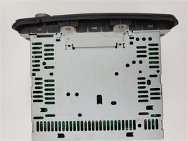Audio Equipment Radio Receiver Am-fm-stereo-cassette-cd Fits 00 MAXIMA 3... - $1,397.69 MXN