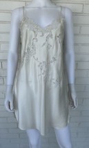 NATORI Classics Ivory Lace Satin Chemise Negligee Bridal Wedding Size Small - $45.42