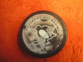 NHL Pittsburgh Penguins Official Licensed Logo Puck - £7.11 GBP