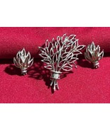 Lisner Silvertone Dimensional Leaf  Brooch and Clip-On Earring Set J216 - $349.02 MXN