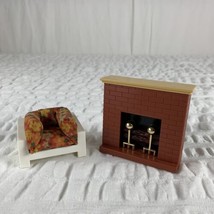 Vintage 1978 Fisher Price Doll House Decorator Set Chair &amp; Fireplace #254 EUC - £21.35 GBP