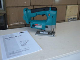MAKITA 18v vs jig saw 4334D. Bare tool in good used working condition. O... - $84.60