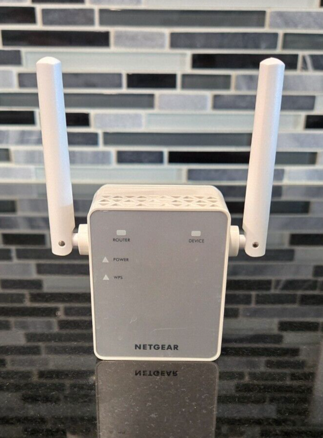 NETGEAR EX3700 AC750 Wireless WiFi Dual Band Range Extender Repeater - $9.70 NETGEAR EX3700 AC750 Wireless WiFi Dual Band Range Extender Repeater - $9.70