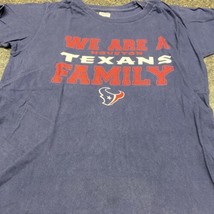 We Are A Houston Texans Family Woman’s NFL Team Apparel Shirt Size Medium - £9.46 GBP