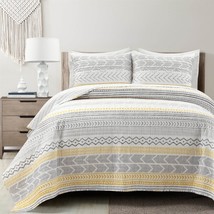 King Scandinavian Grey/Yellow/White Chevron Stripe Reversible Cotton Quilt Set - £185.76 GBP
