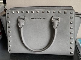 Michael Kors Selma Stud Top Zip Medium Satchel Gray Saffiano leather - £94.46 GBP