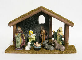 9 PIECE NATIVITY SET w/ STABLE CHRISTMAS DECORATION - $26.88