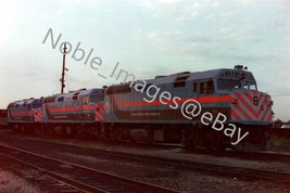 RTA 104 109 106 F40PH Locomotive Chicago Area 1 Color Negative 1970s - £3.55 GBP