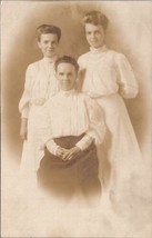 Three Lovely Victorian Women Swet Mother Daughters RPPC c1906 Postcard Y19 - £10.42 GBP