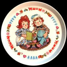 vintage 60&#39;s plate Raggedy Ann and Andy (Oneide deluxe brand) 1969 - £5.51 GBP