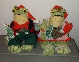 1996 Ny Collection Shelf Sitter Mr &amp; Mrs Santa Claus Plush Frogs Christmas - £23.53 GBP