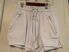 French Laundry Sport Ladies Size M White Shorts - £6.38 GBP