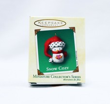 2002 Hallmark Keepsake Christmas Ornament Mini Snow Cozy Snowman - £11.66 GBP