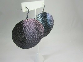 Purple Blue Irridescent Textured Drop Dangle Earrings LARGE Disk Disc 51636 - £12.38 GBP
