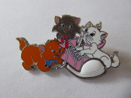 Disney Trading Pins 161542 Uncas - Toulouse, Berlioz and Marie - Aristocats - £14.57 GBP