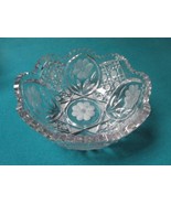 Vitage Pressed Glass Bowl Flower Decorations 3&quot; Tall X 8&quot; Diam - $709.10 MXN