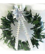 Silver Star Wreath Bow Christmas dhs4915 DOLL HOUSE Shoppe Miniature - £7.43 GBP