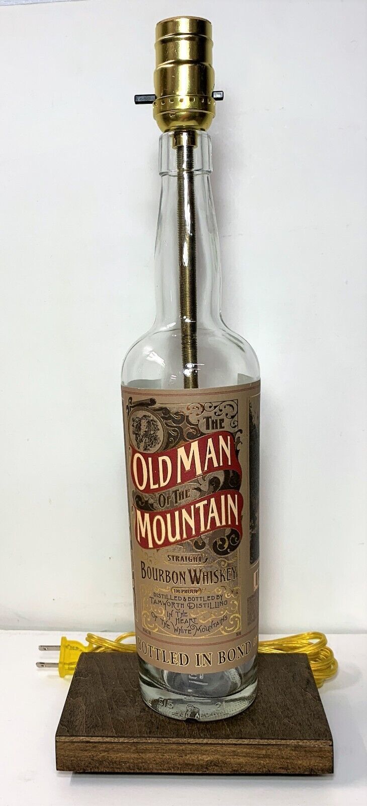 Primary image for The Old Man of the Mountain Bourbon Liquor Bar Bottle TABLE LAMP Lounge Light