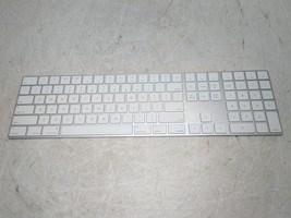 Apple Magic Keyboard A1843 Wireless Bluetooth Silver Keyboard - £34.84 GBP
