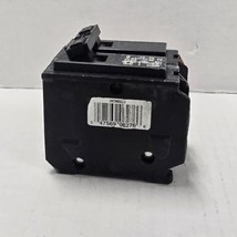Square D HOM220 HOM220CP 2 Pole 20 Amp Miniature Circuit Breaker used. - $222.22 MXN