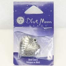 Blue Moon Beads Metal Heart Leaf Charm 5pc Craft & Jewelry Making NEW - €8,41 EUR Blue Moon Beads Metal Heart Leaf Charm 5pc Craft & Jewelry Making NEW - €8,41 EUR