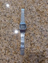 Rare Vintage Seiko 0634-5009 Diver Sub Japan LCD Watch serial 684782 - $267.29