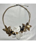 Tropical Mother Of Pearl, Beaded Choker Floral Shell Necklace Vintage - $29.41
