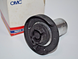 NOS OEM OMC VRO Remote Oil Fill Deck Plate &amp; Vent 174138 1983-1995 - £17.11 GBP