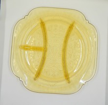Federal Glass Co Madrid Pattern Amber Depression 4 Sectioned Grill Relish Plate - £10.44 GBP