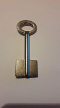 SKS16D/Safe Key blank - $7.94