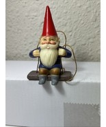 Uniboek  Gnome Swinging Plastic Ornament  Hong Kong 1982 - $277.32 MXN