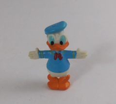 Vintage Walt Disney Productions Donald Duck 1.75&quot; Collectible Toy Figure - €3,31 EUR