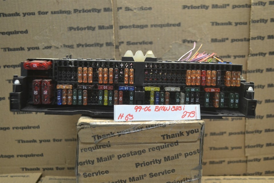 99-06 BMW 323i Fuse Box Junction OEM Module 8364542 273-14g3 - $9.79