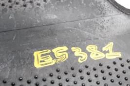 06-10 INFINITI M35 M45 REAR FLOOR MAT E5381 image 12