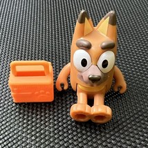 Disney Jr Bluey &amp; Friends Pretzel Chihuahua Action Figure Toy W/ Lunchbox NEW - £8.58 GBP