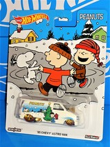 Hot Wheels 2016 Pop Culture Holiday Peanuts &#39;85 Chevy Astro Van White - £17.12 GBP