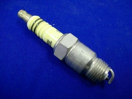 8185 577 Accel U-Groove Performance Resistor short Thread Spark Plug 818... - $8.90