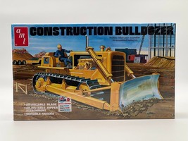 AMT 1:25 Construction Bulldozer Model Kit - AMT1086 - £41.99 GBP